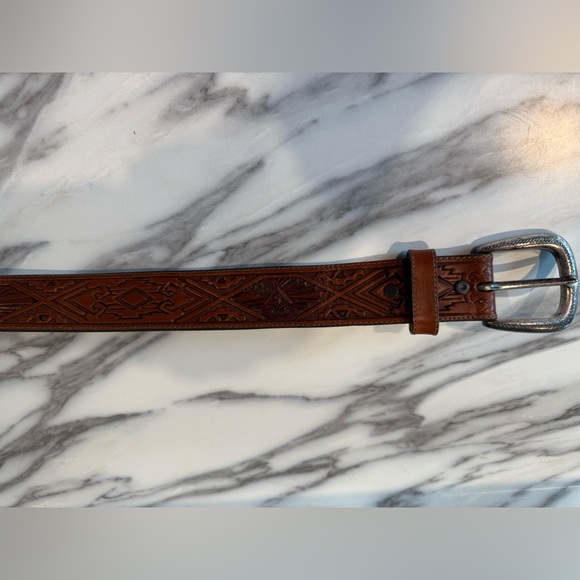 Justin Leather Western Aztec Style Belt - Picture 5 of 10